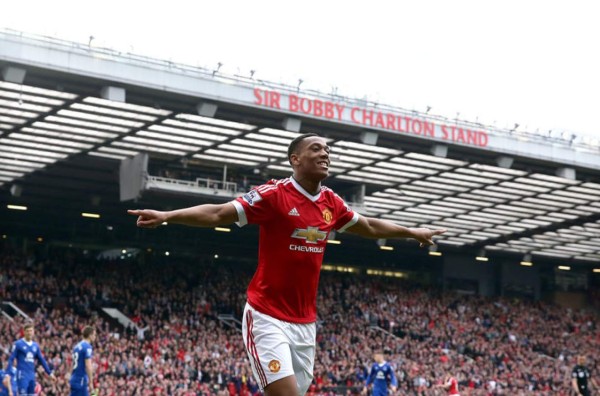 Estrellas mundiales que están relegados al banquillo