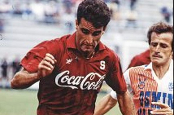 Los jugadores y entrenadores que han llegado a Costa Rica de países impensados