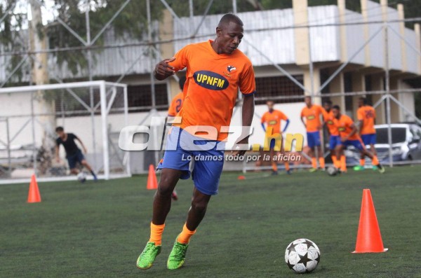 El nuevo 11 titular con el que la UPNFM pretende sorprender a Olimpia en su debut