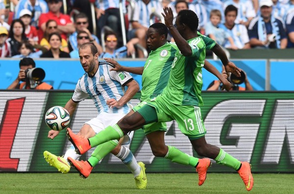 Argentina venció a Nigeria por 3 a 2 con dos goles de Lionel Messi