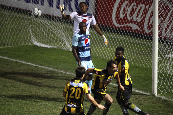 Revive la pasión del futbol en la jornada #12 de la liga nacional.