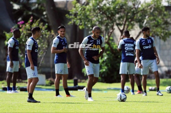 ¡Busitos y escondieron el 11! Las fotos del último entreno de Honduras antes de enfrentar a México