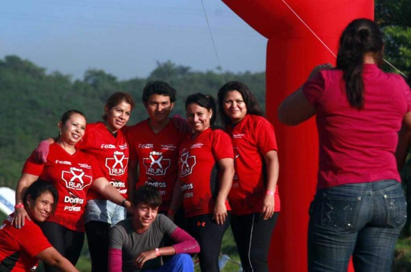 Las mejores imágenes de ambiente previo al DIEZ X-Run 2014