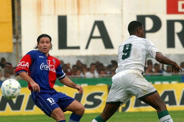Un ex Real Madrid: Recordados futbolistas que debutaron con gol en Liga Nacional de Honduras
