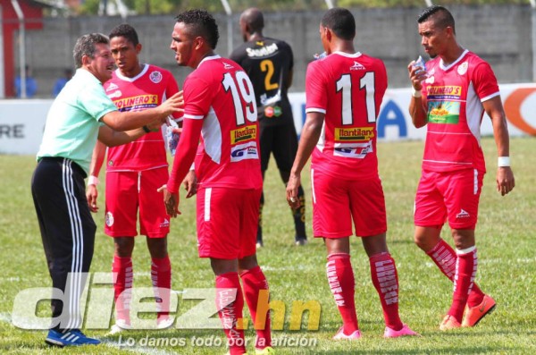 Fiesta en Tocoa: Real Sociedad celebra y va a su cuarta final