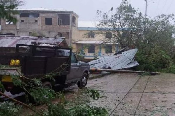 Duras imágenes: el catastrófico huracán Iota devasta el 98% de la isla de Providencia en Colombia