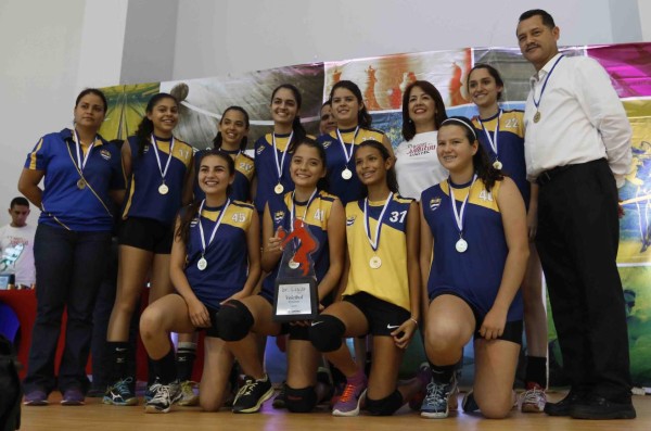 EN FOTOS: Así fue el cierre de los Juegos de la Juventud Unitec 2016 en San Pedro Sula