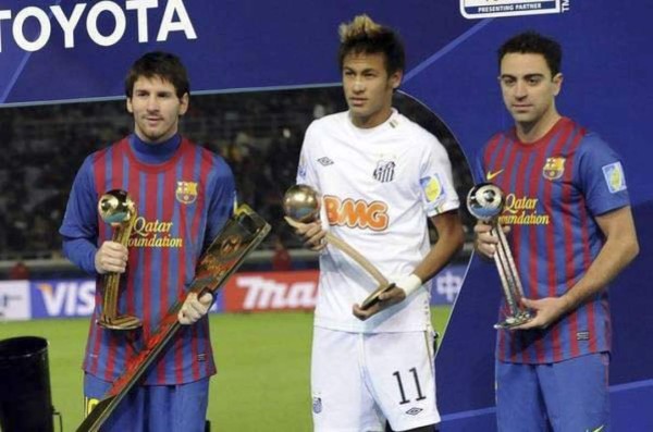 Las mejores 15 fotos inolvidables de Xavi Hernández en el Barcelona