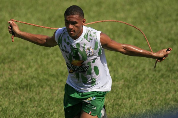 Los mejores jugadores del cumpleañero Platense