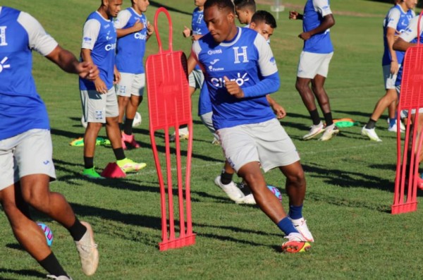 Así fue el segundo entreno de Honduras en Canadá: Najar motivado; la charla de Coito y Quioto
