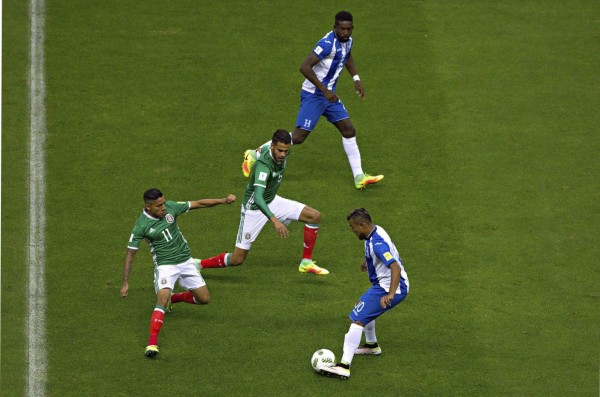 ¡Con sorpresas! El 11 titular de Honduras que se perfila para jugar en el Azteca