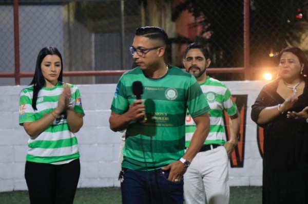 Emilio Izaguirre inaugura una academia del Celtic de Escocia en Honduras