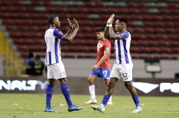 Romell Quioto dejando tendido a Navas, la reacción de Luis Suárez ante la pedida de su salida y la alegría tica