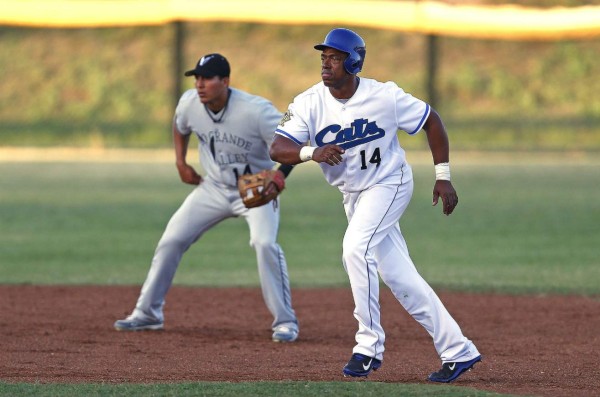 Julio Franco, el más veterano del deporte