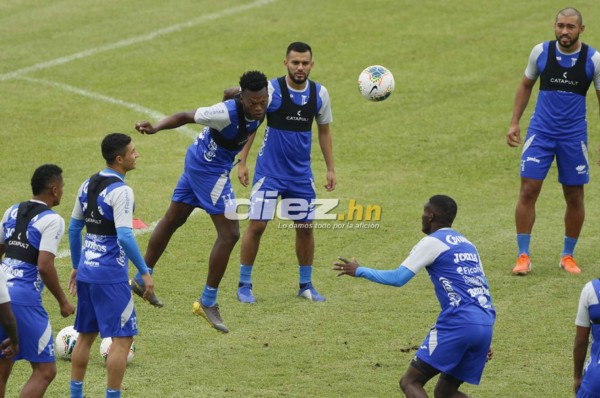 Así fue el día de Honduras: La broma a Félix Crisanto y los pelones en el entreno