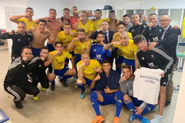 Cádiz vence en el último minuto al Racing en el debut del Choco Lozano