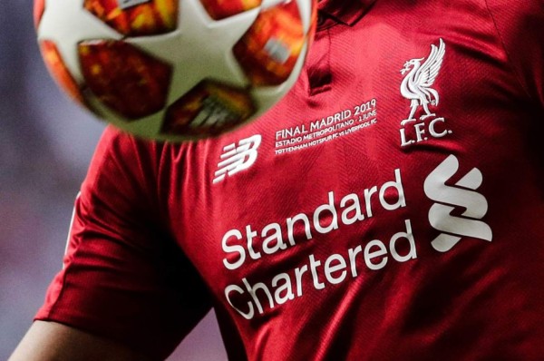 Liverpool deja la marca New Balance y ahora lo vestirá Nike