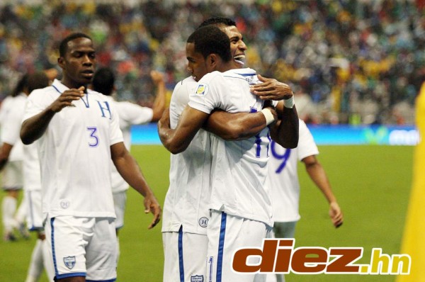 Así se paró Honduras las tres veces que sacó puntos jugando en el Azteca