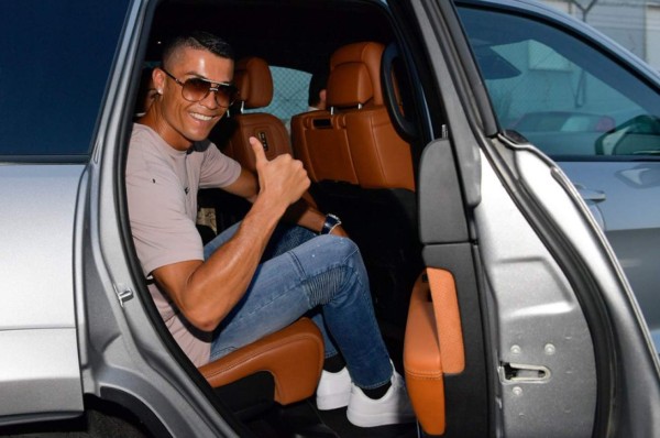 Presidente del Napoli: ''Nos ofrecieron a Cristiano, pero era imposible''