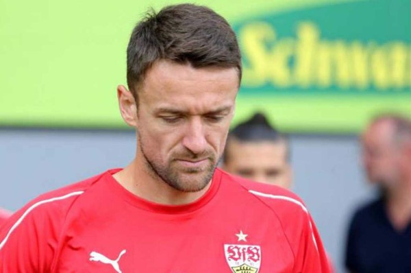 Terrible: Padre del capitán del Stuttgart muere en pleno estadio mientras miraba el partido