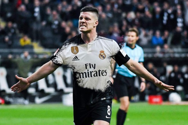 Directivo del Eintracht: 'Hay una posibilidad de que Jovic firme por el Real Madrid'