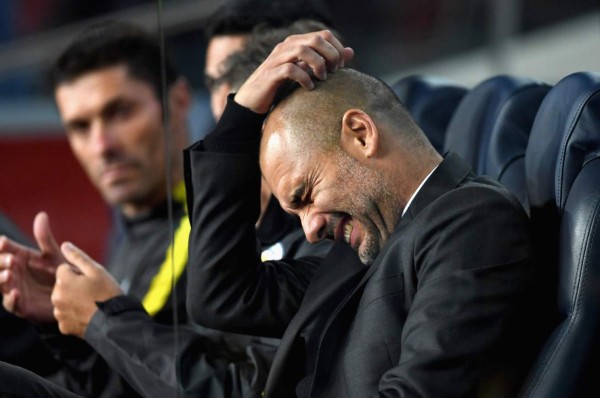 Pep Guardiola y el Manchester City vuelven a tropezar en la Liga Inglesa