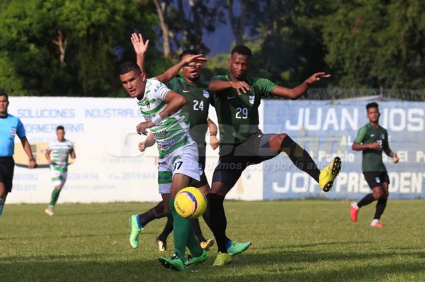Atlético Pinares y San Juan empatan en la ida de semifinales de la Liga de Ascenso de Honduras