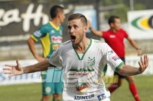 La jugada de fantasía de Forgione que termina en un golazo del Platense