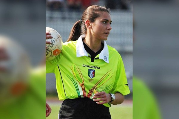 Las 10 árbitras más bellas y sexys del mundo