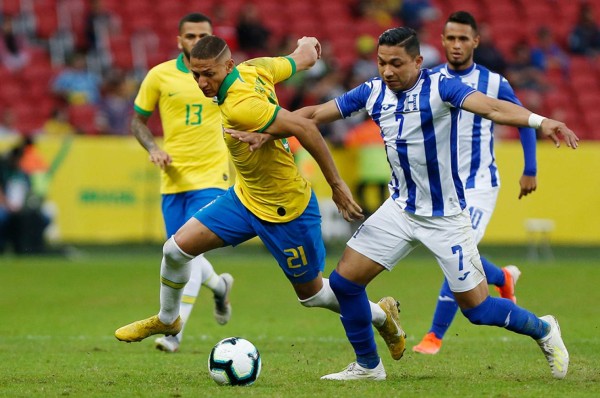 Emilio Izaguirre regresa a una Copa Oro tras 12 años de ausencia