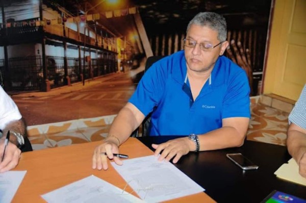 Fichajes: !Barrida en Vida y Real de Minas; Moreira define su futuro y Luis Garrido es noticia!