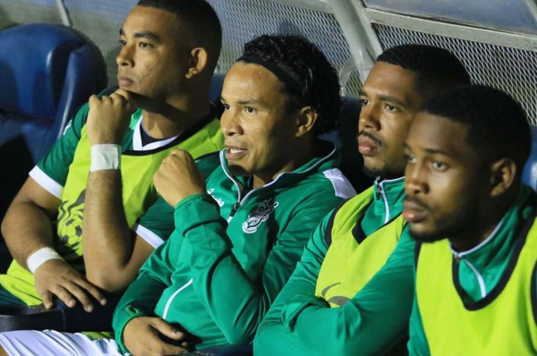 Rambo de León y el curioso número de camiseta que usa en Platense