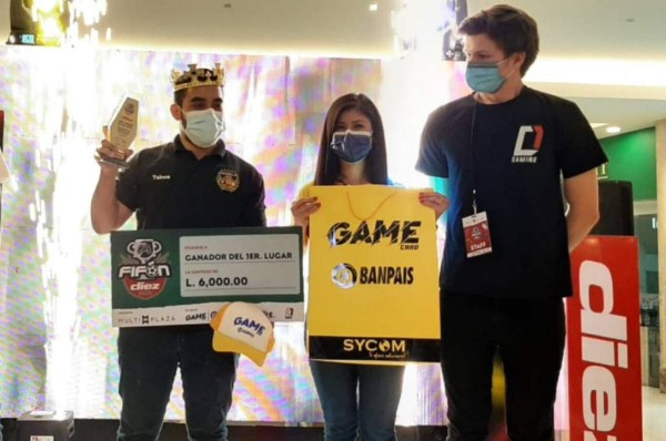 ¡Con goleada incluida! Carlos Tábora se proclama como el Rey del Fifón 2021 en Tegucigalpa