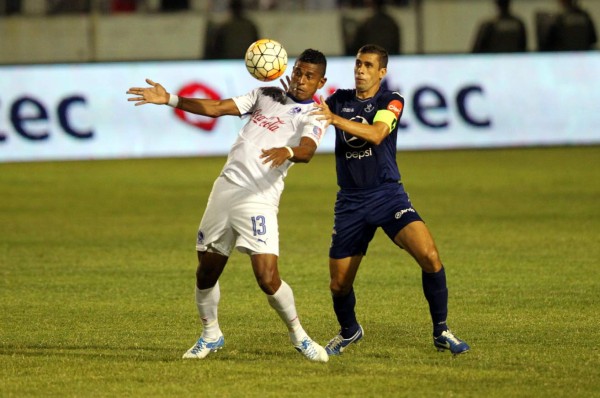 Las imágenes que no se vieron por TV del clásico Motagua-Olimpia