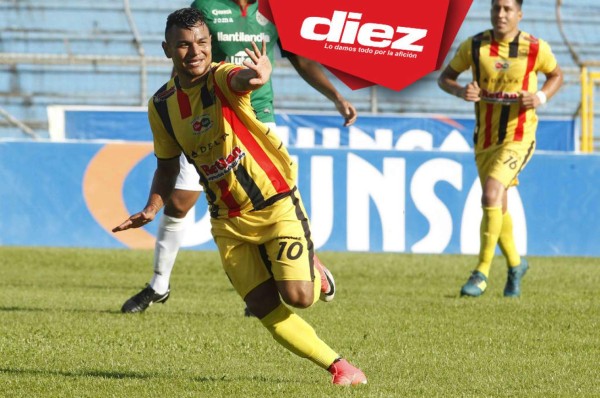 Mario Martínez ya está fichado por el Alajuelense, según La Nación