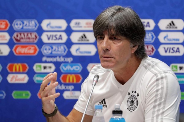 Joachim Löw: 'Merecemos ser eliminados en la fase de grupos'