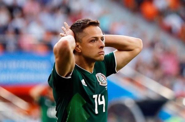 Chicharito Hérnandez: 'Veo favorita a Brasil y a todas las que siguen en el campeonato'