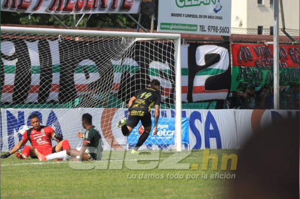 ¡Beso al escudo y un Yankel 'renovado'! Así se vivió en imágenes el vibrante clásico sampedrano