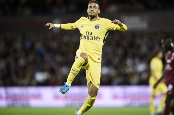 Para Neymar, la carrera por el Balón de Oro comienza en Celtic Park