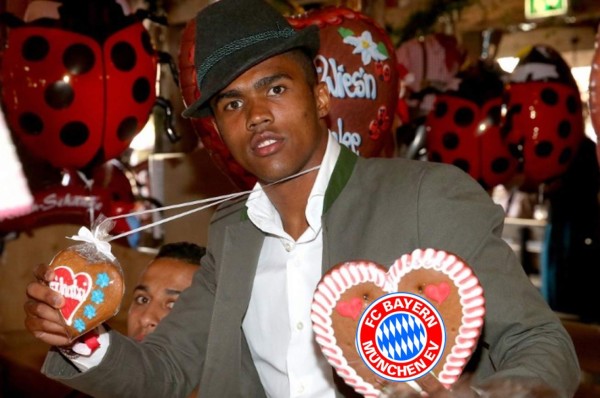 Douglas Costa y Bayern Munich; un amor a primera vista