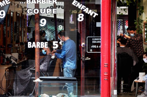 Francia y España salen del confinamiento por el coronavirus, que resurge en Asia