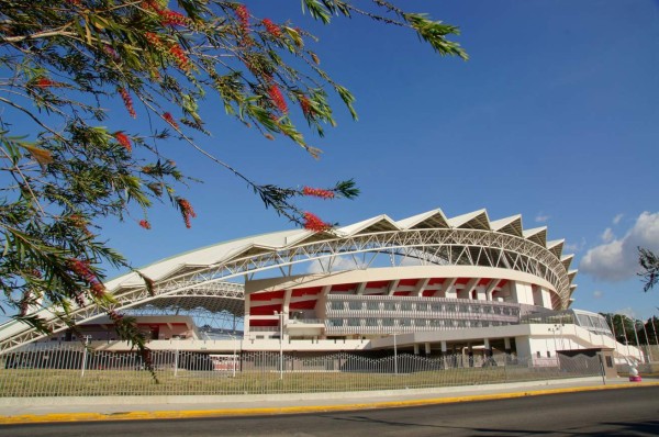 ¡BELLEZA! Así es el estadio Nacional, el templo del fútbol centroamericano donde jugará Olimpia