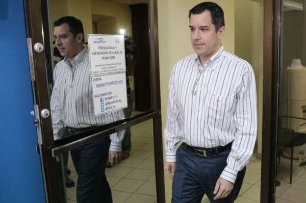 Rafael Villeda sobre 'Choco” Lozano: 'Existe la posibilidad de ser parte del primer equipo”