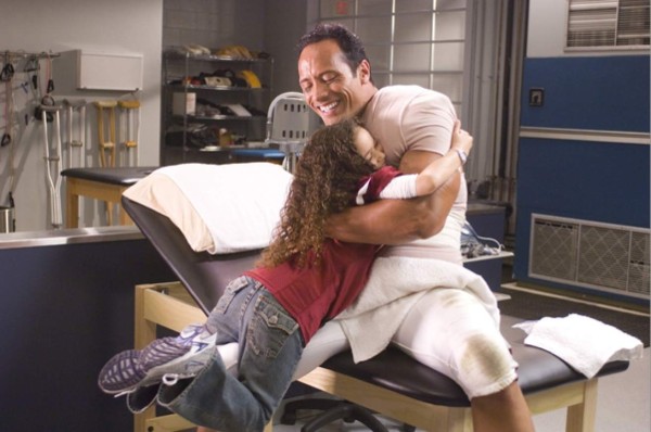 FOTOS: Así luce Madisson Pettis, la 'hija' de la Roca en 'Entrenando a Papá'