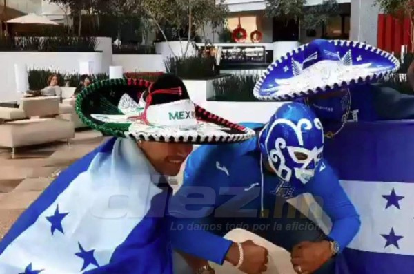 ¡Tomaron el Ángel de la Independencia! Hondureños decoran el centro del D.F. previo al choque ante México