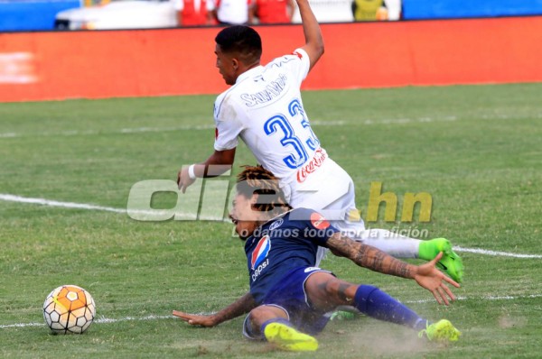 Motagua rescata un empate en un bravo clásico ante Olimpia