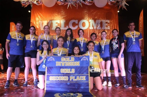 Una fiesta total fue la coronación de los campeones del Torneo Centroamericano de Voleibol 2019