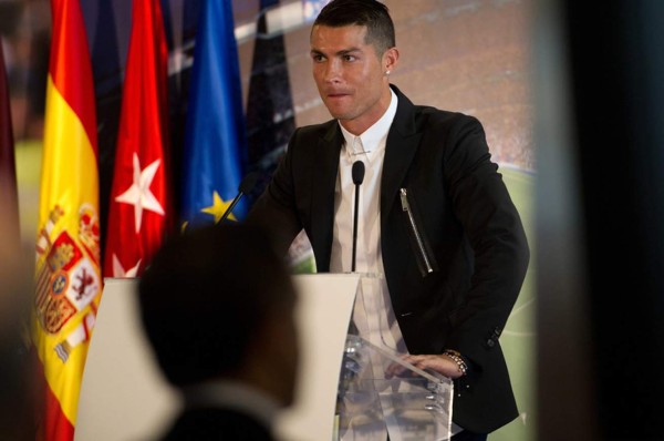 Cristiano Ronaldo anuncia que jugará en Sporting a los 41 años
