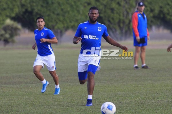 Benguché niega oferta del Cádiz de España, pero en la MLS lo tienen en la mira