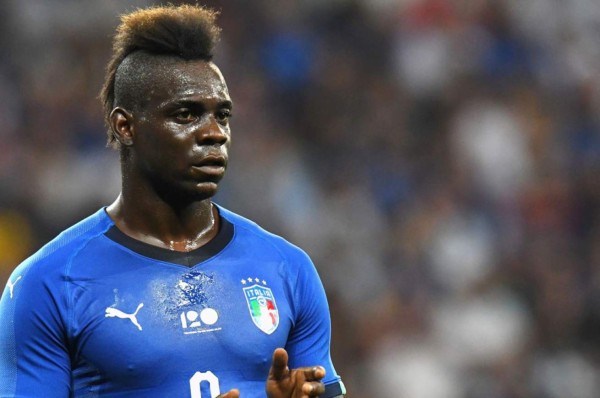 Balotelli afirma que ser capitán de Italia 'sería un fuerte gesto contra el racismo'